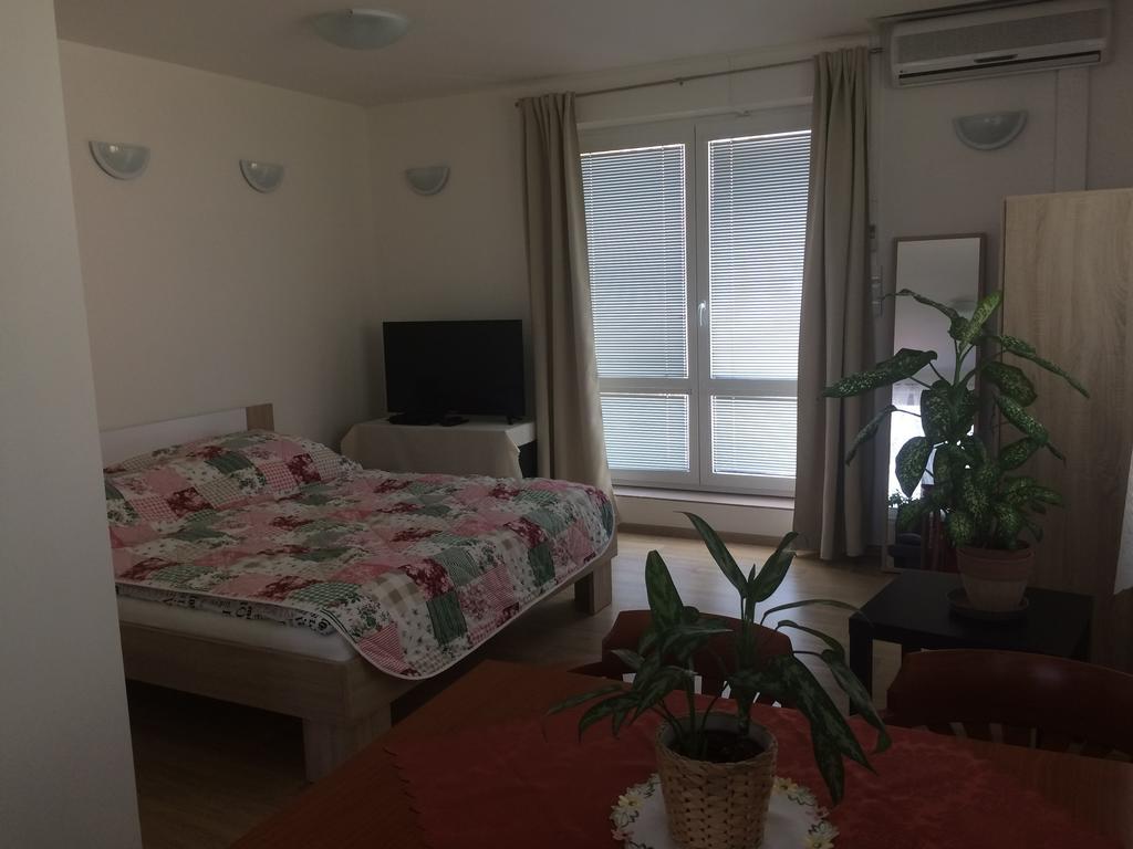 Apartment Praha 4 Eksteriør bilde